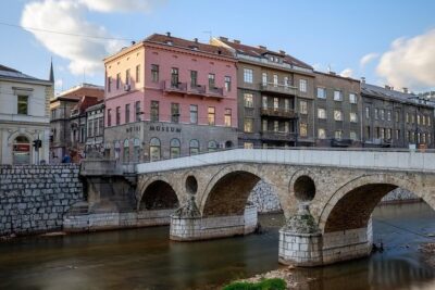 Private Tour: Sarajevo Day Trip from Dubrovnik - Driving From Dubrovnik to Bosnia: The Border and the Road Trip Feel