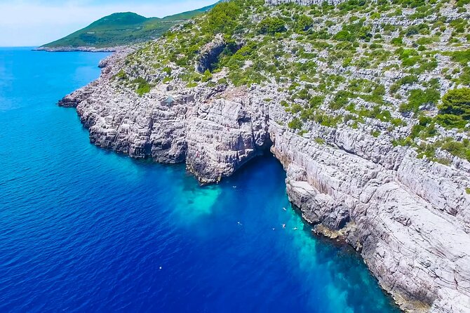 Private tour to the island of Mljet and Odysseus cave - Plaža Limuni: sandy, shallow, pine-framed relaxation
