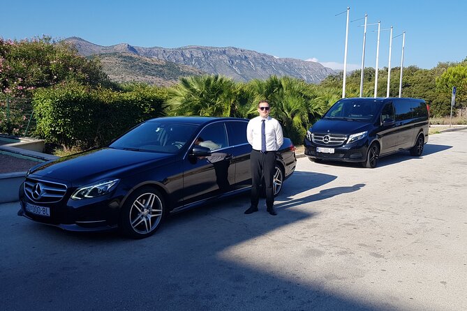 Private transfer Dubrovnik - Zadar and explore sights along the way - Split at Mid-Route: A Diocletian’s Palace Area Walk for Lunch Energy