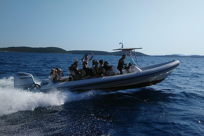 Private Transfer from Split Airport to Makarska - Where you’ll go on arrival: drop-off that matches your base