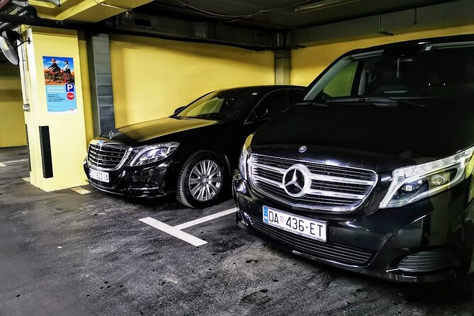 Private transfer from Zagreb to Budapest or Budapest to Zagreb - Door-to-Door Pickup Beats the Bus Stress