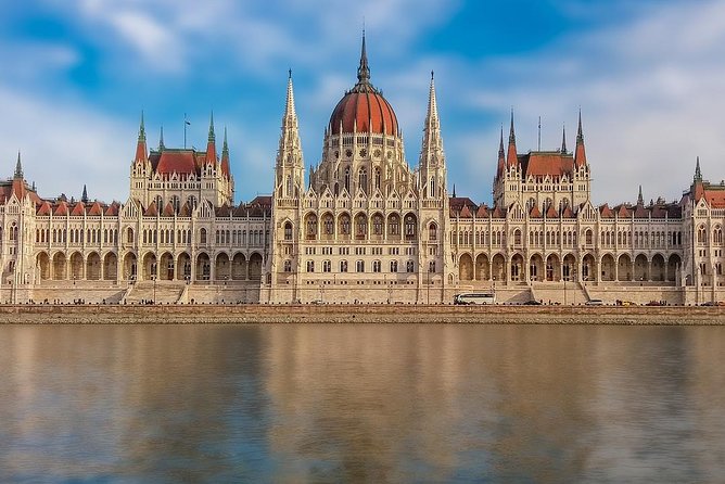 Private Transfer from Zagreb to Budapest with 2 hours for sightseeing - Who should book this transfer (and who might skip it)