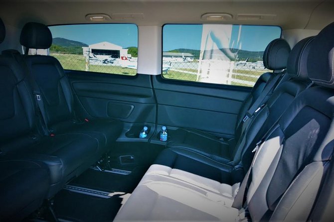 Private transfer Zagreb - Ljubljana or Ljubljana - Zagreb - What the drive feels like: premium class, Wi‑Fi, snacks