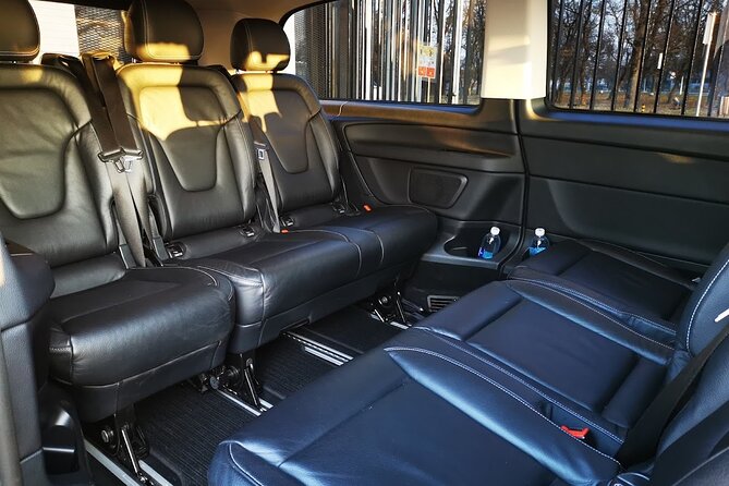 Private transfer Zagreb to Venice or Venice to Zagreb - Venice Piazzale Roma Pickup for Easy Airport and Water-Taxi Connections