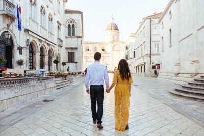 Private Vacation Photography Session with Local Photographer in Dubrovnik - City Walls vs Old Town: what changes in your photos