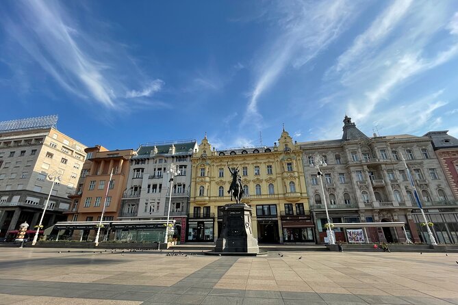 Private Walking Tour of Zagreb - Tunnel Grič and the Upper Town quirks