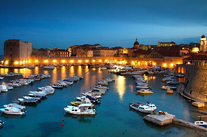 Private Walking Tour through the Old Town of Dubrovnik - Sponza Palace: sightseeing time with an optional ticket decision
