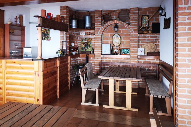 Private Wine Tour from Zagreb: Two Local Wineries & Samobor - Private transport and timing: the 7–8 hour plan, explained