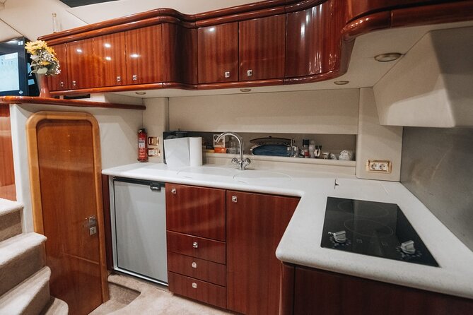 Private Yacht Tour From Split-Explore Adriatic Islands - On-Board Comfort: WiFi, Snacks, Towels, JL Sound, and the SEA BOB