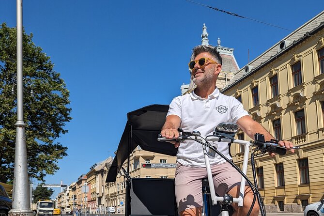 Private Zagreb Pedicab Tour - Stop 1: Gornji Grad (Upper Town) Panorama and Photo-Friendly Corners