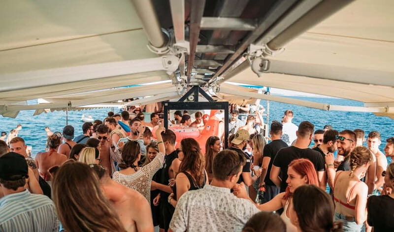 Pula: Boom Boat Party – Cruise, Drinks, DJ & After-Party - Sunset DJ Party From Pula: The Real Vibe