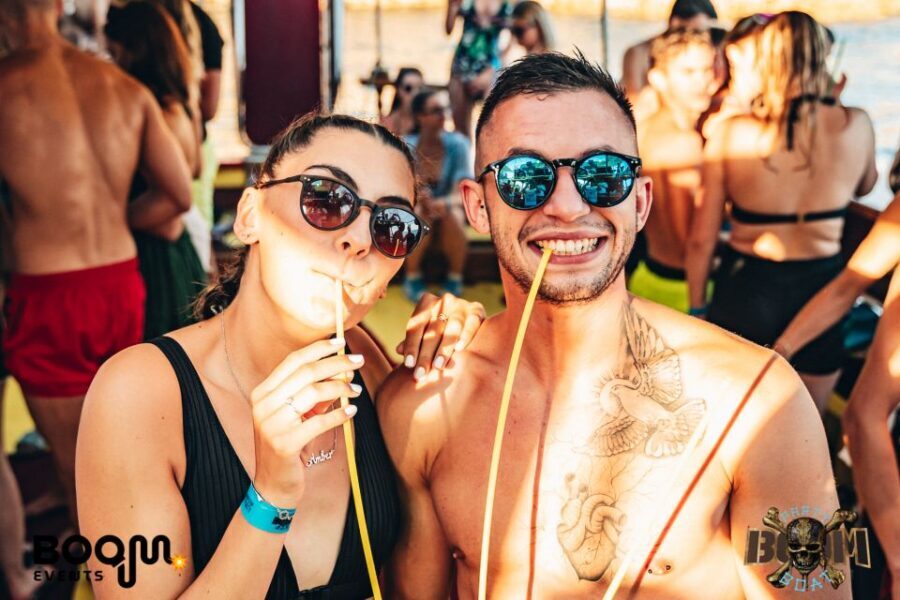 Pula: Boom Boat Party – Cruise, Drinks, DJ & After-Party - Drinks, Games, and Photos: The Social Engine