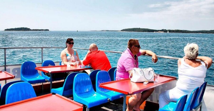 Pula: Harbor Cruise with unlimited Drinks - Coastline monuments and the military base: seeing Pula’s strategic side