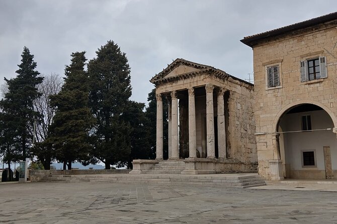 Pula Private Walking Tour - Giardini 2: the café street that puts life back in the ruins