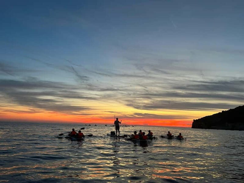 Pula: Sunset/Night Illuminated Transparent Kayak Tour - Meeting at Valovine Beach: what happens before you launch