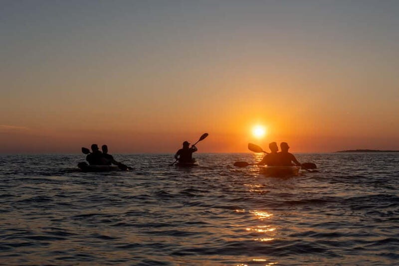 Pula:Sunset Tour By Clear Kayak,Cave,Swim & Cliff Jumping - Clear Kayaks on Pula’s Coast: how the 150 minutes plays out