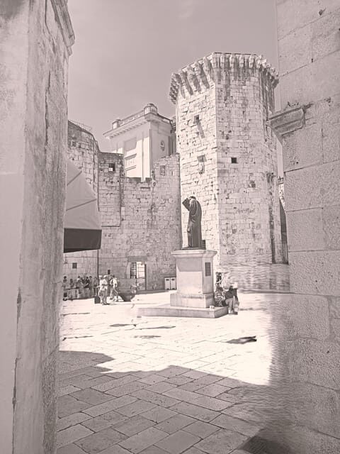 Relaxing walking tour Split - Gregory Of Nin To Peristil: The Route That Feels Like Split’s Backbone