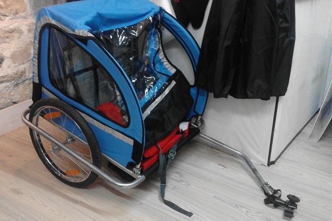 Rent a Bike in Zadar - Helmet, Lock and city map included - Meeting at Ul. Špire Brusine 8: getting on the road quickly