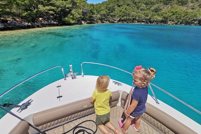 Rent a luxury speed boat for great fun on this Elaphiti Islands tour - Key highlights you’ll actually care about