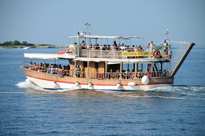 Romantic Boat Trip with Dolphin Watching - Key things that make this dolphin boat trip worth your time