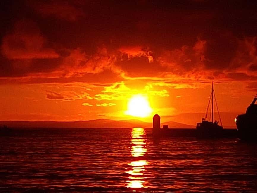 Romantic Sunset Cruise from Zadar by Speedboat - What Makes the Sunset Moment Work So Well