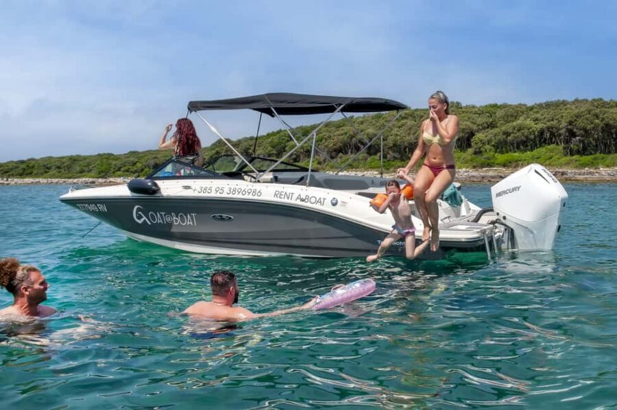 Rovinj: Luxury Island Hopping with Swimming & Snorkeling - From pick-up to first cruise: what the start feels like