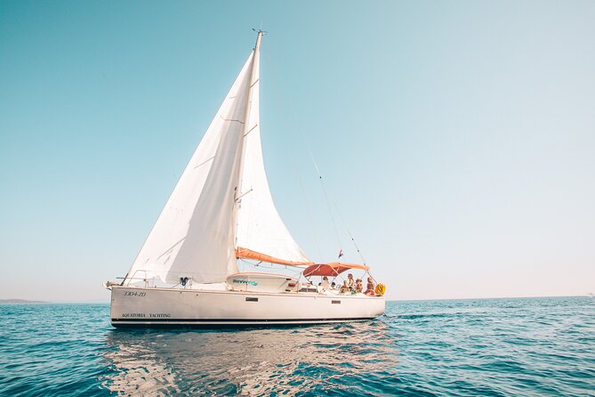 Sail and escape to Pakleni islands | Half day sailing on a modern 36ft yacht - The short sailing phase near Hvar: a calm warm-up