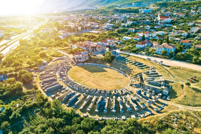 Salona & Amphitheater - Private guided tour - Admission incl. - Ancient Salona: the former metropolis and the entrance fee reality