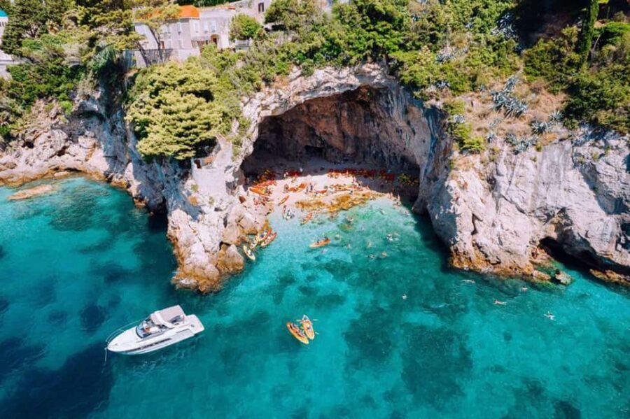 Sea Kayaking - Sea Kayaking in Dubrovnik: why it feels like the real experience