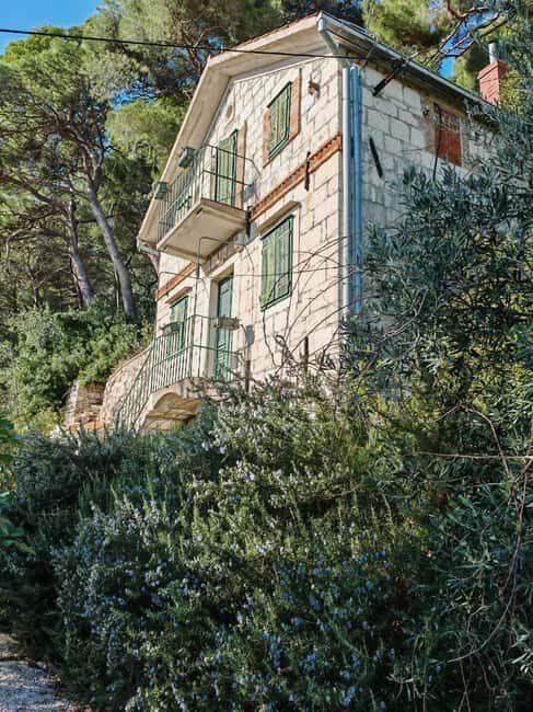 Secret Marjan Park Hiking Tour in Split - Who should book this Secret Marjan Park hike