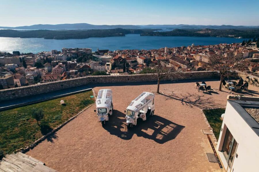 Šibenik: 3 Fortresses and Panorama Tour - Electric tuk-tuk pacing: the real reason this works