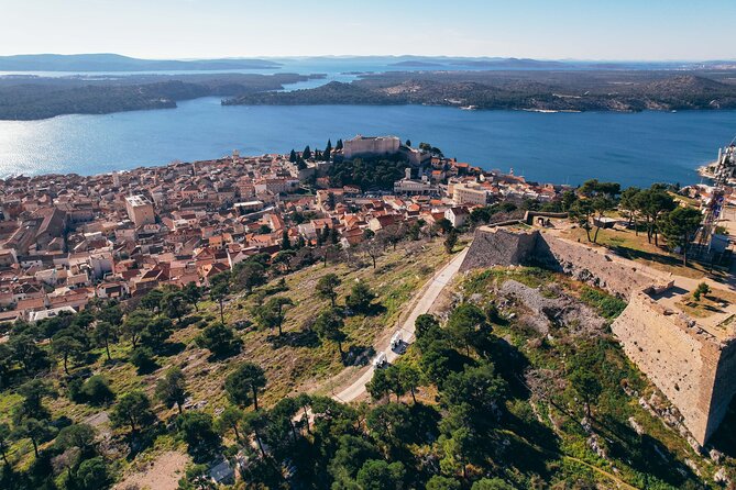 Šibenik: 3 fortresses; City&wine tour; tasting and all fees inc - Rak Winery: local grapes, three wines, and real food pairing