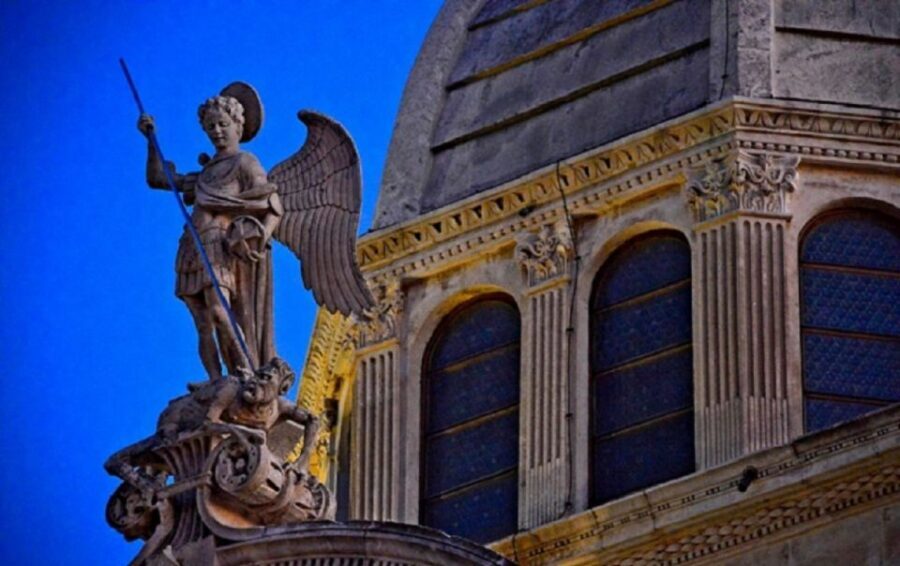Sibenik: Guided Evening Walking Tour - Key Things You’ll Do and See on This Night Walk