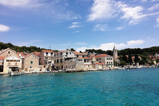 Šibenik Riviera boat tour: Zlarin + Prvić + Tijat - Boat logistics that actually matter: timing, pickup, and small-group pacing