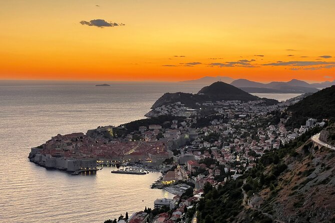 Small grup Highlights of Dubrovnik Panorama Tour - Dubrovnik panoramas in one hour: the small-group advantage