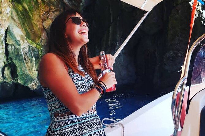 Speed Boat Tour to Elaphiti Caves and Sandy Beach from Dubrovnik - Meeting at Ragusa Boat Charter and getting oriented fast