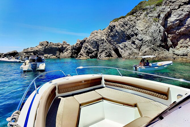 Speedboat Atlantic Marine 750, 4 or 8 hours - Koločep and the Blue Cave area: cliffs, caves, and quick adventures