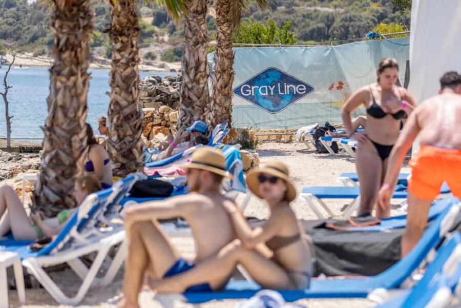 Split: Blue Lagoon & 3 Islands hopping with Lunch & Drinks - Food and Drinks: Why the Included Lunch Changes the Value