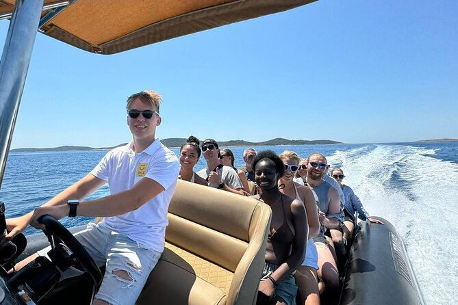 Split: Blue Lagoon, Hvar, Brač, 6 Islands Boat Tour - Small Group - Pakleni Islands and Carpe Diem Beach: Where the Water Takes Over