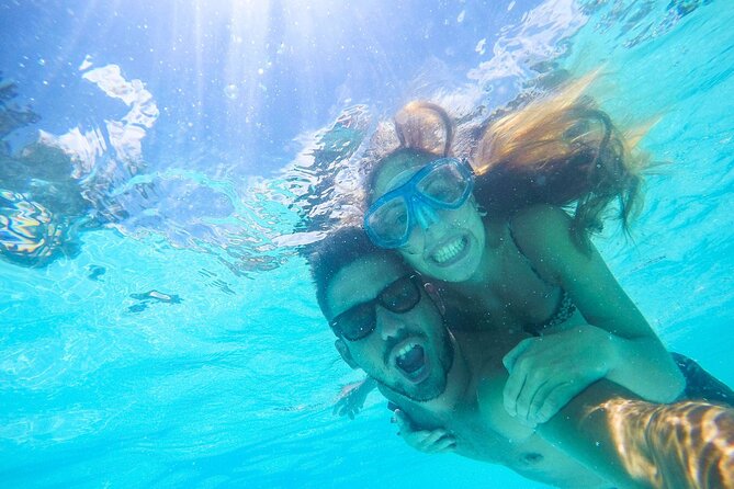 Split: Blue Lagoon, Hvar, Brač, 6 Islands Boat Tour - Small Group - Blue Lagoon / Krknjasi Bay: The Adriatic Beach Moment