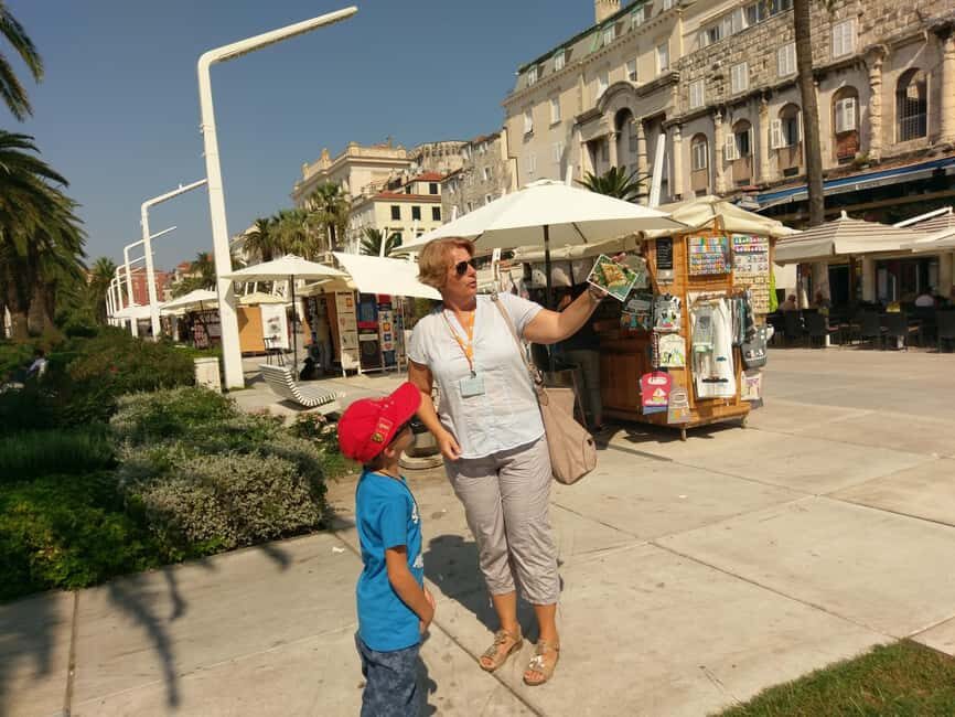 Split: city center private walking tour 2 h - Stroll Through the Old Streets Toward the Fishmarket Finish