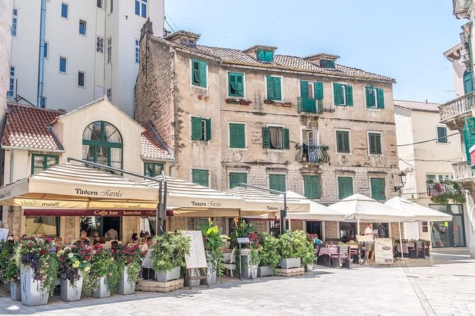 Split City Guided Tour and Free Time from Makarska Riviera - Small group size: hearing the guide is half the experience