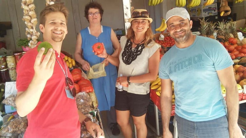 Split: Food Tasting Walking Tour - Meeting at Golden Gate: Get Your Bearings Before You Bite