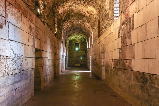 Split: Game of Thrones Small group Tour with Diocletian's Cellar - Golden Gate moments: photos, pacing, and show-to-stone links