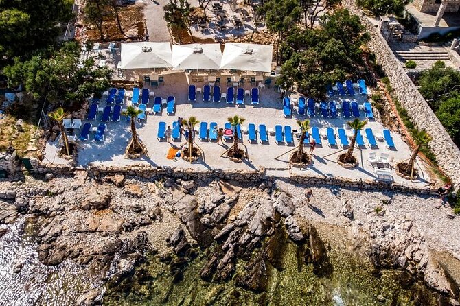 Split: Half-Day Blue Lagoon, Shipwreck and Trogir Boat Trip - The Boat Ride Experience: Speedboat Comfort and Small-Group Pace