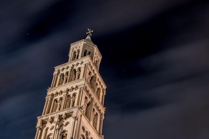Split highlights – Evening walking tour - Peristyle and the sphinx: where the Palace feels like a center, not a ruin