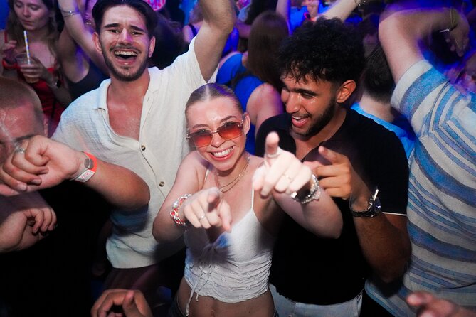 Split: Night Boat Party with DJ, Free Shots & After-Party - FAQ