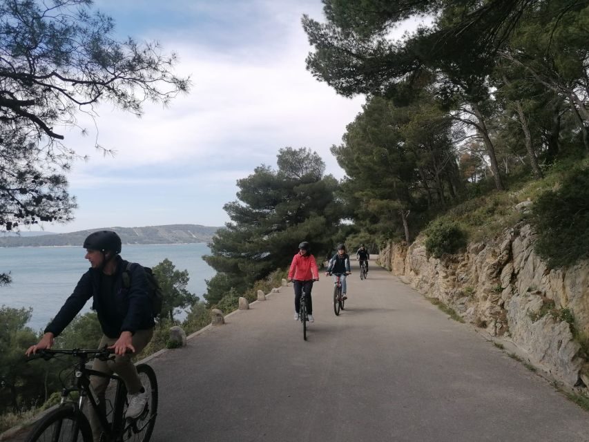 Split: Old Town Guided Bike Tour with Poljud Stadium - Marjan Forest Park: hidden sights on the ride down