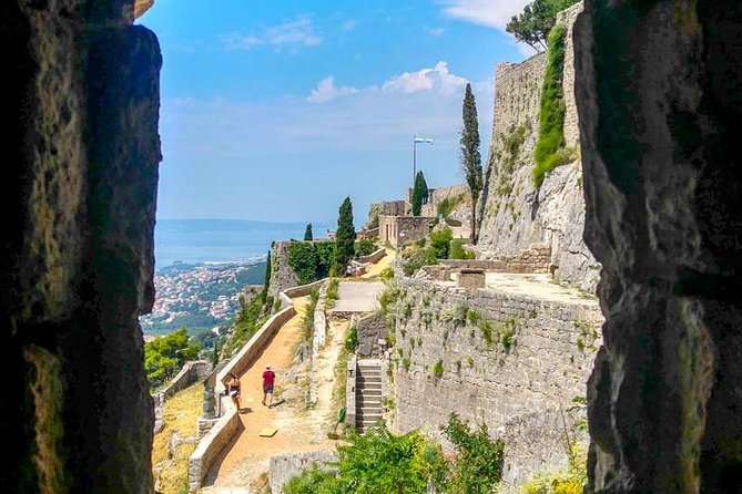 Split Old Town History Walking Tour - The Vestibulum Dome and the Klapa Acoustic Moment