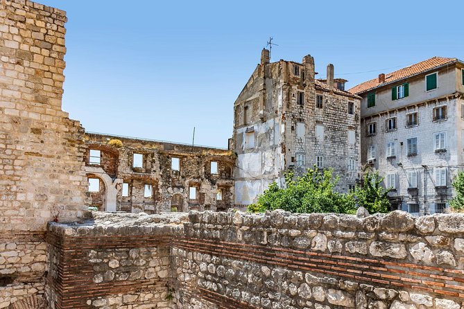 Split Old Town History Walking Tour - Temple of Jupiter, Then Triklinij Banquets